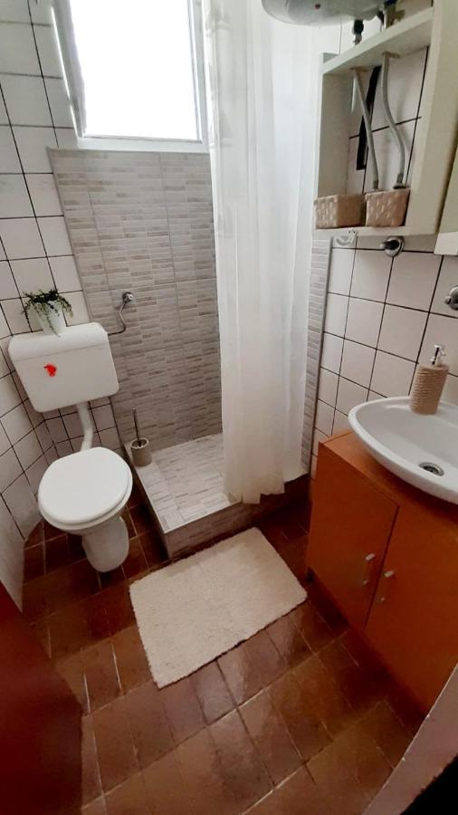 Apartman Ivan Vir Eksteriør billede
